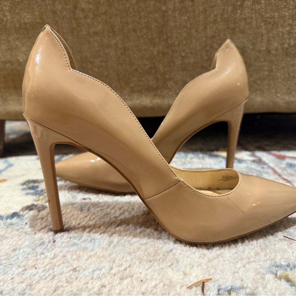 Jessica Simpson Nude Heels